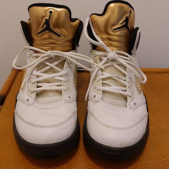 Men Nike Air Jordan 6  Retro Maroon 2015 Sneakers Size 12 - Picture 1 of 6